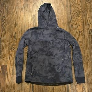 Lululemon men’s hoodie